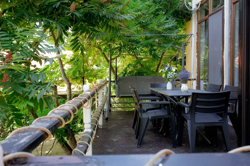 Parter – veranda cu vedere spre grădină